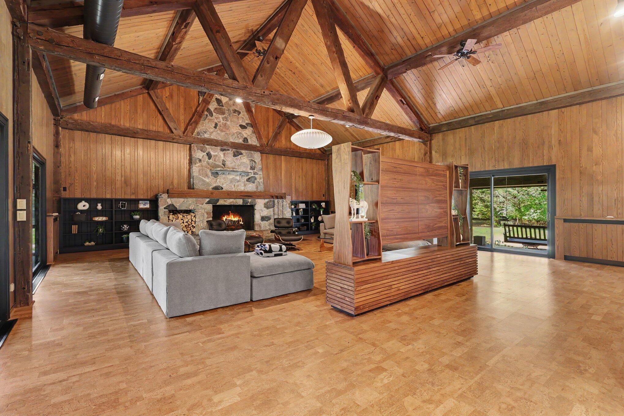 14170 Lake Michigan Drive