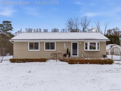 9368 Debby Jo Drive Village Of Clarkston City MI 48346