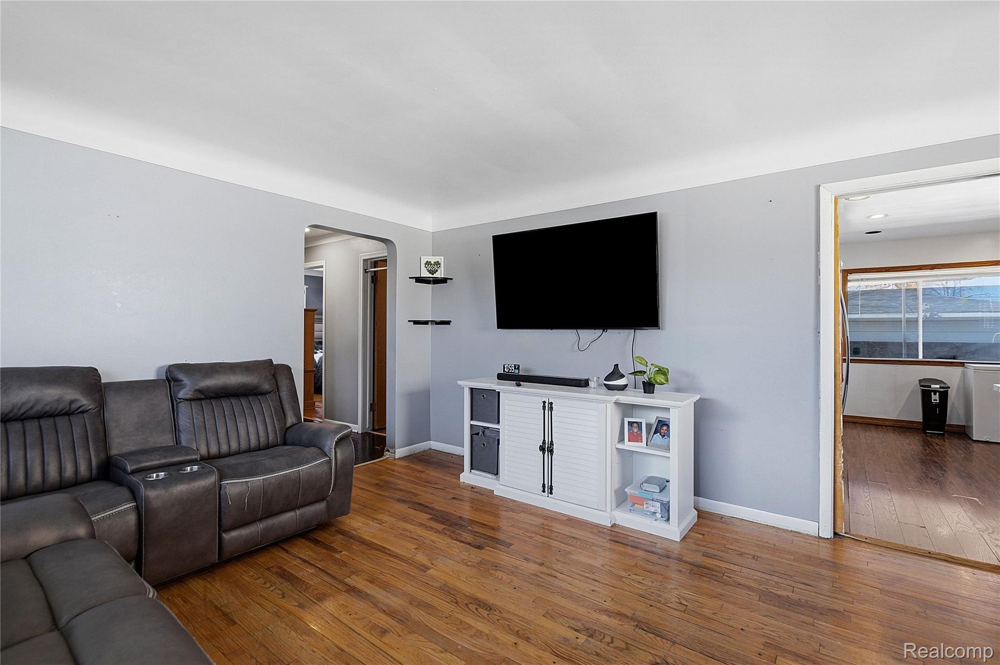 26071 Compson Street