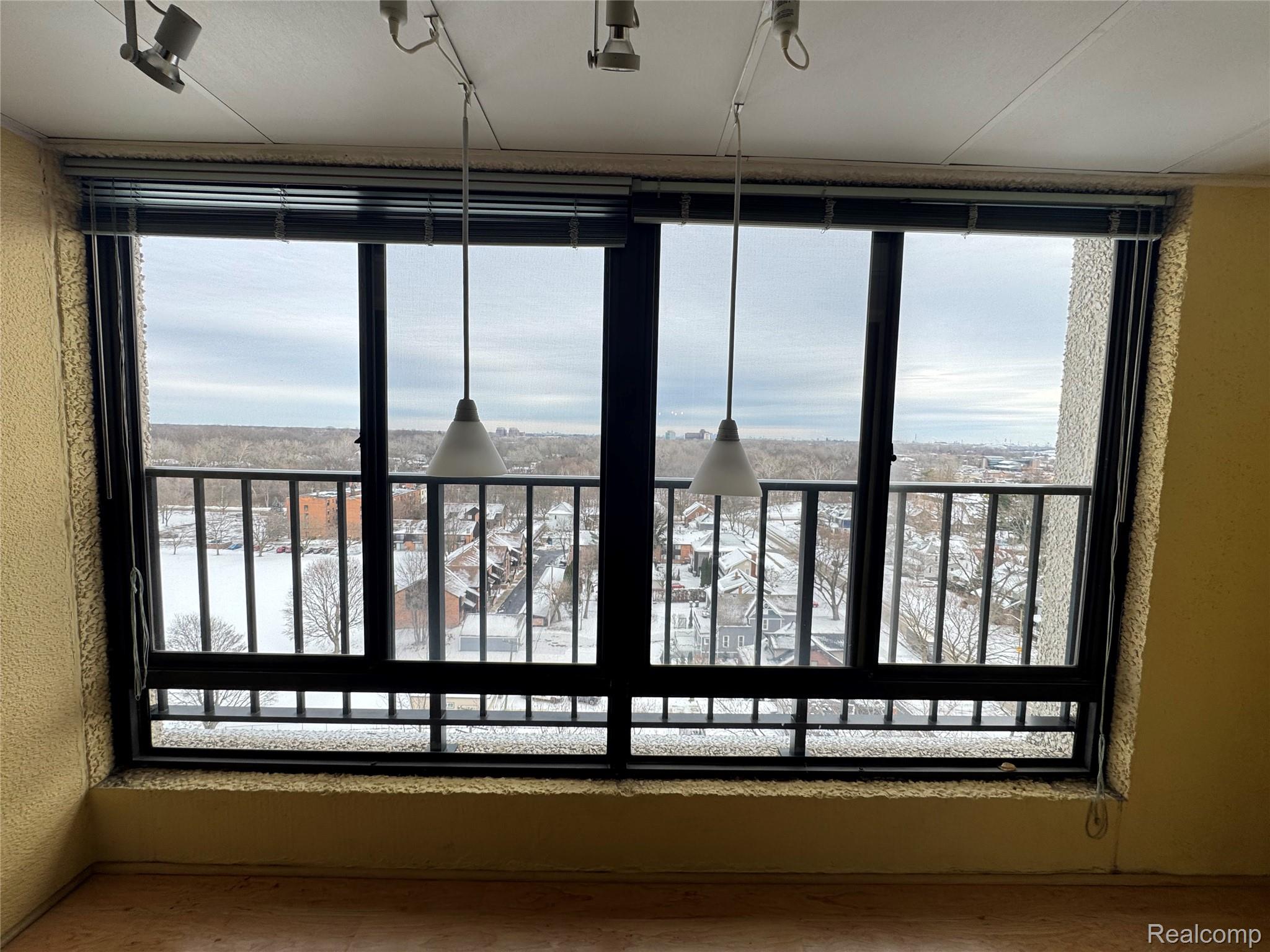 21800 Morley Avenue 1205