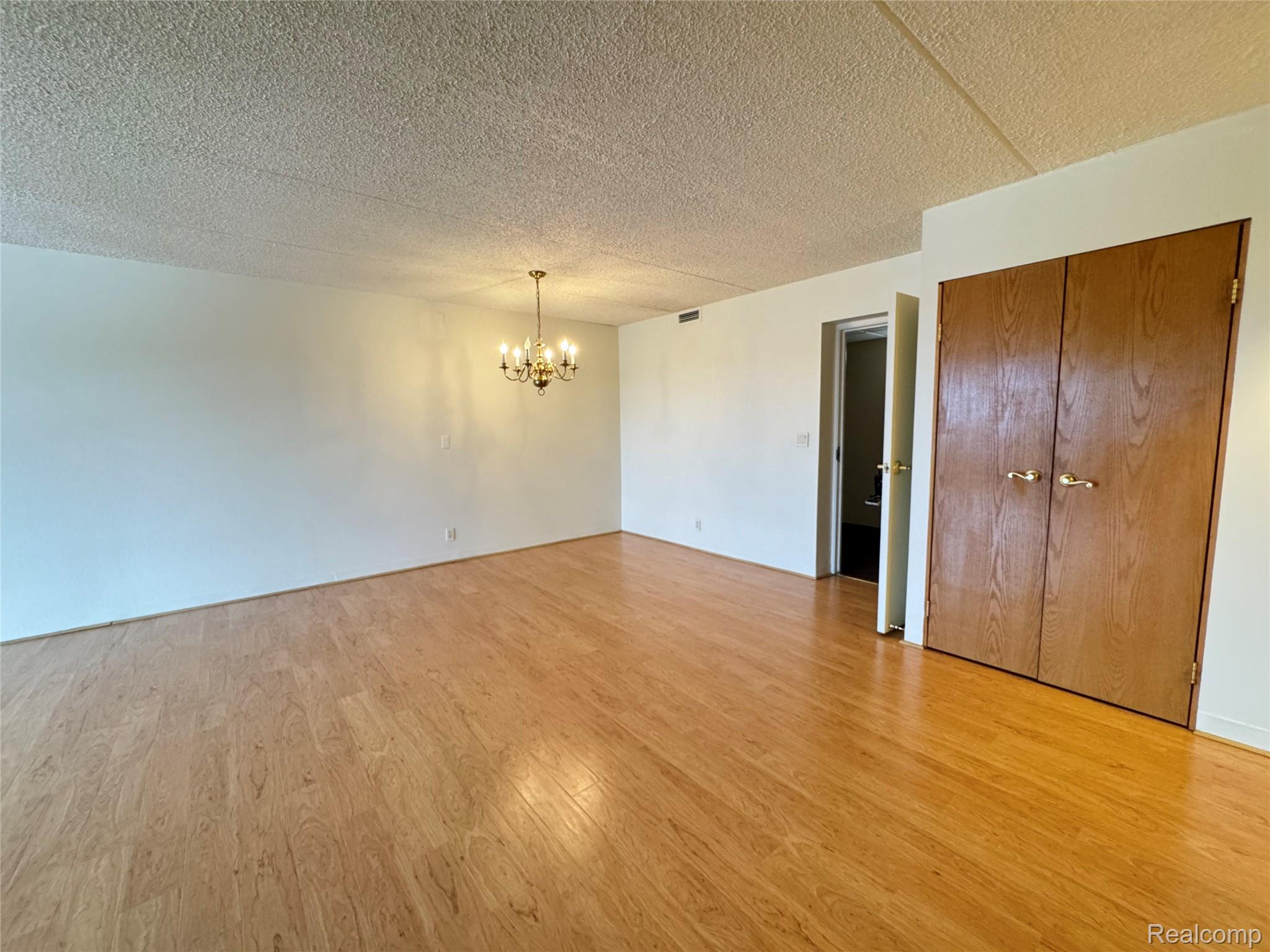 21800 Morley Avenue 1205