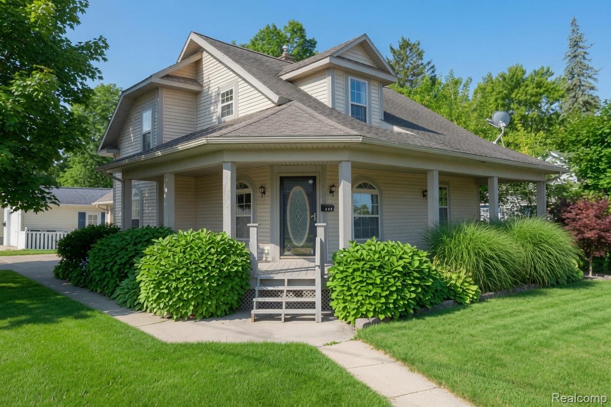 301 W Young Street
