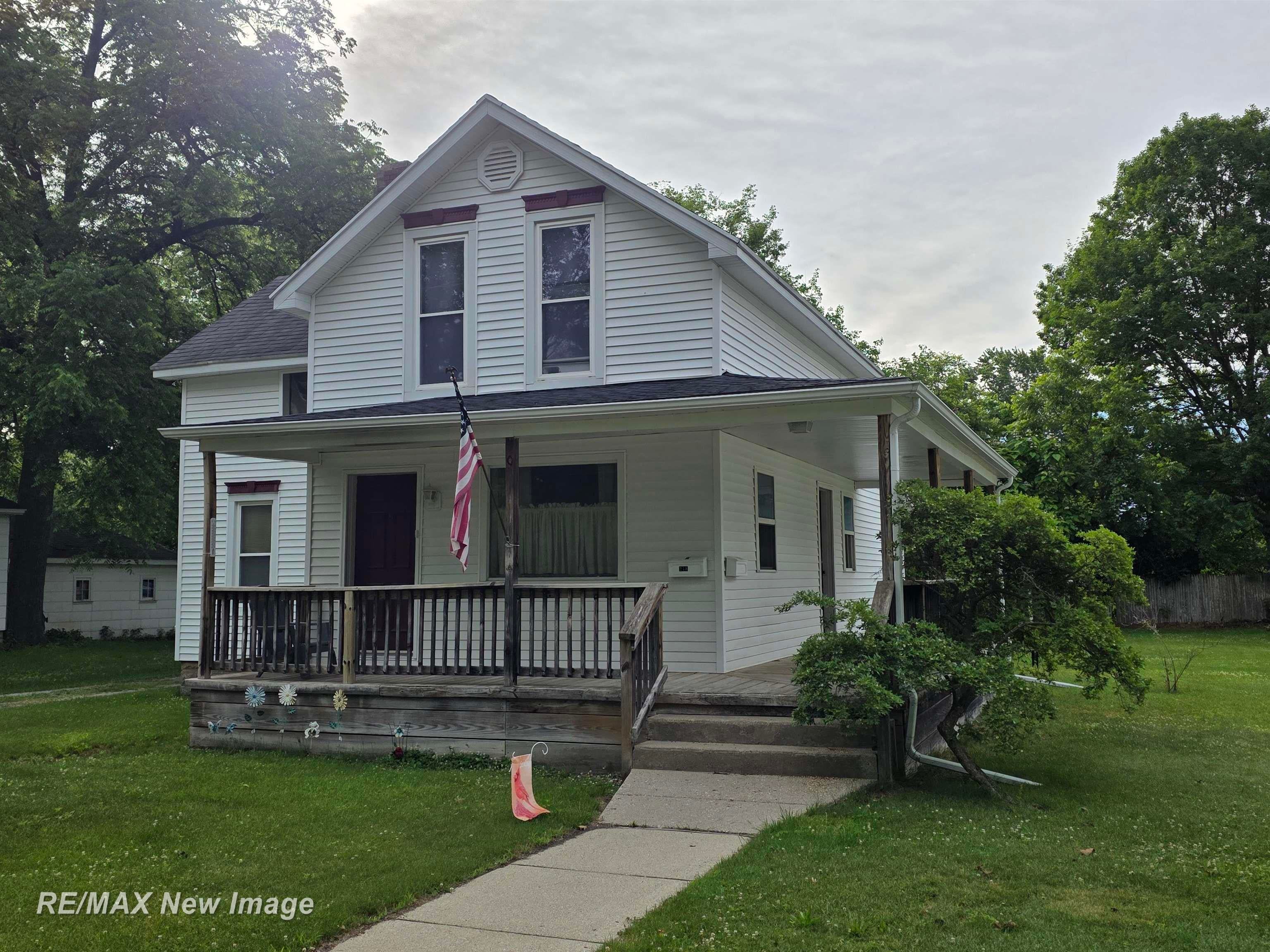 218 Lincoln Street