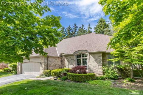 22170 ORCHARD Way Beverly Hills Village MI 48025