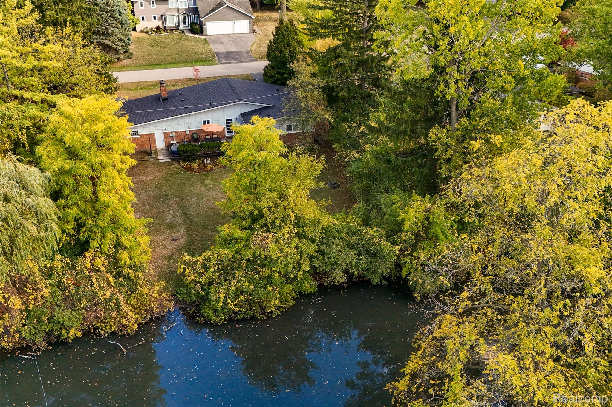 2622 Pine Ridge Road