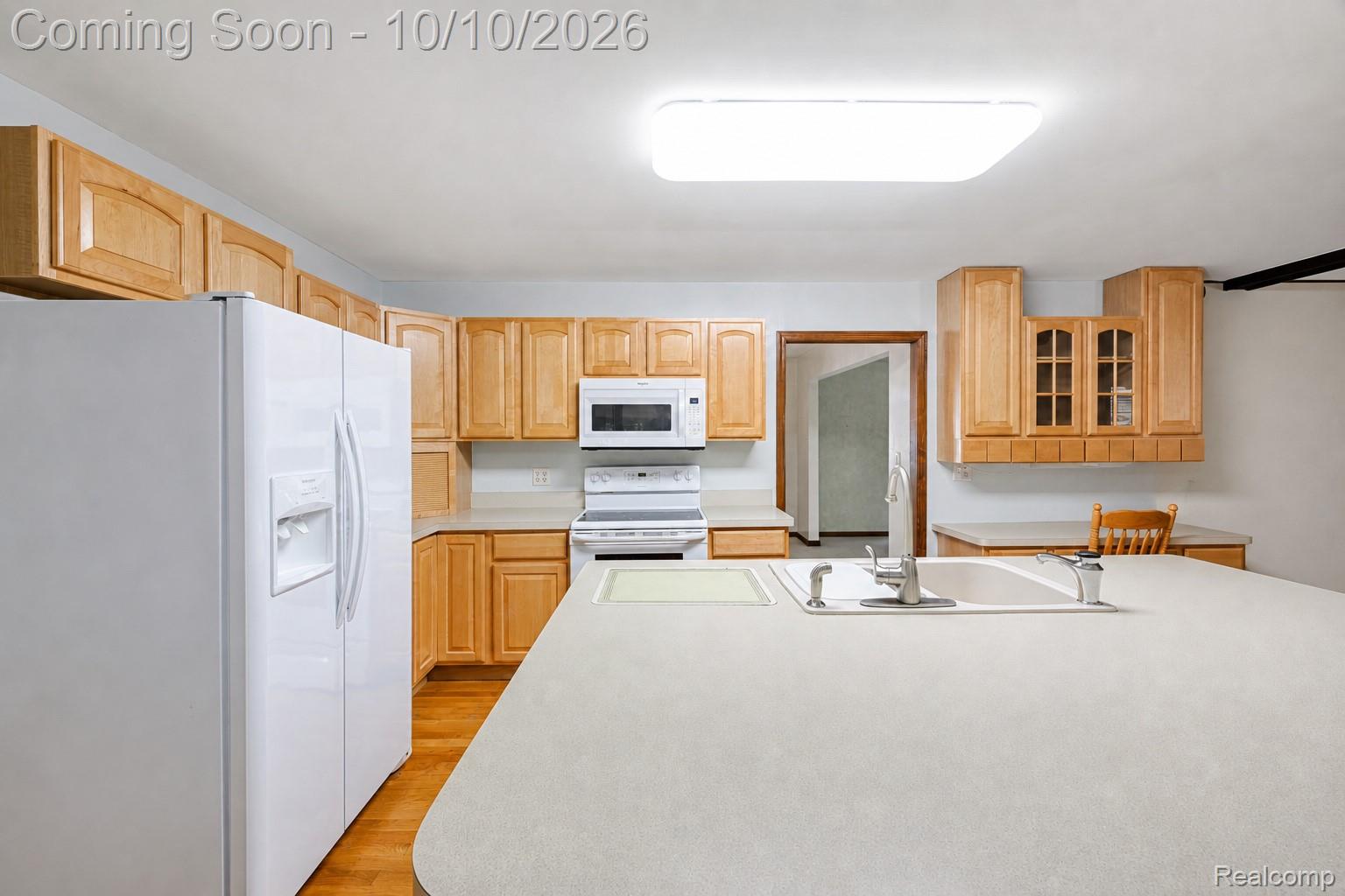 4718 Canyon Oaks Drive