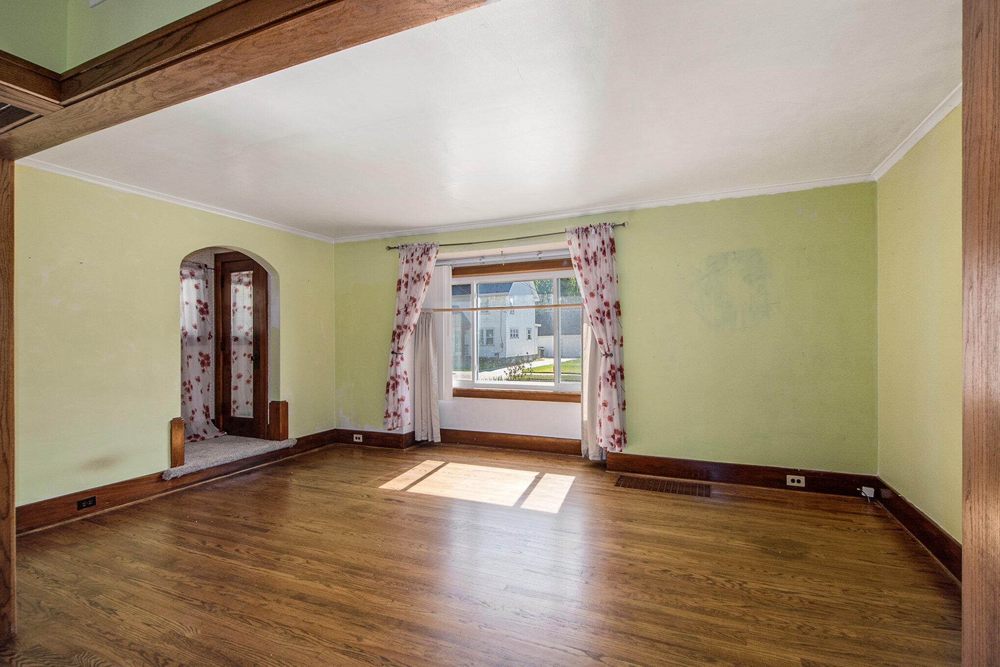 732 W Morrell Street