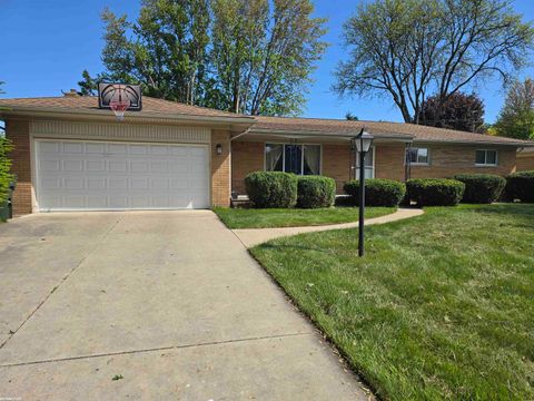 8725 Roman Dr Drive Sterling Heights City Macomb MI 48312