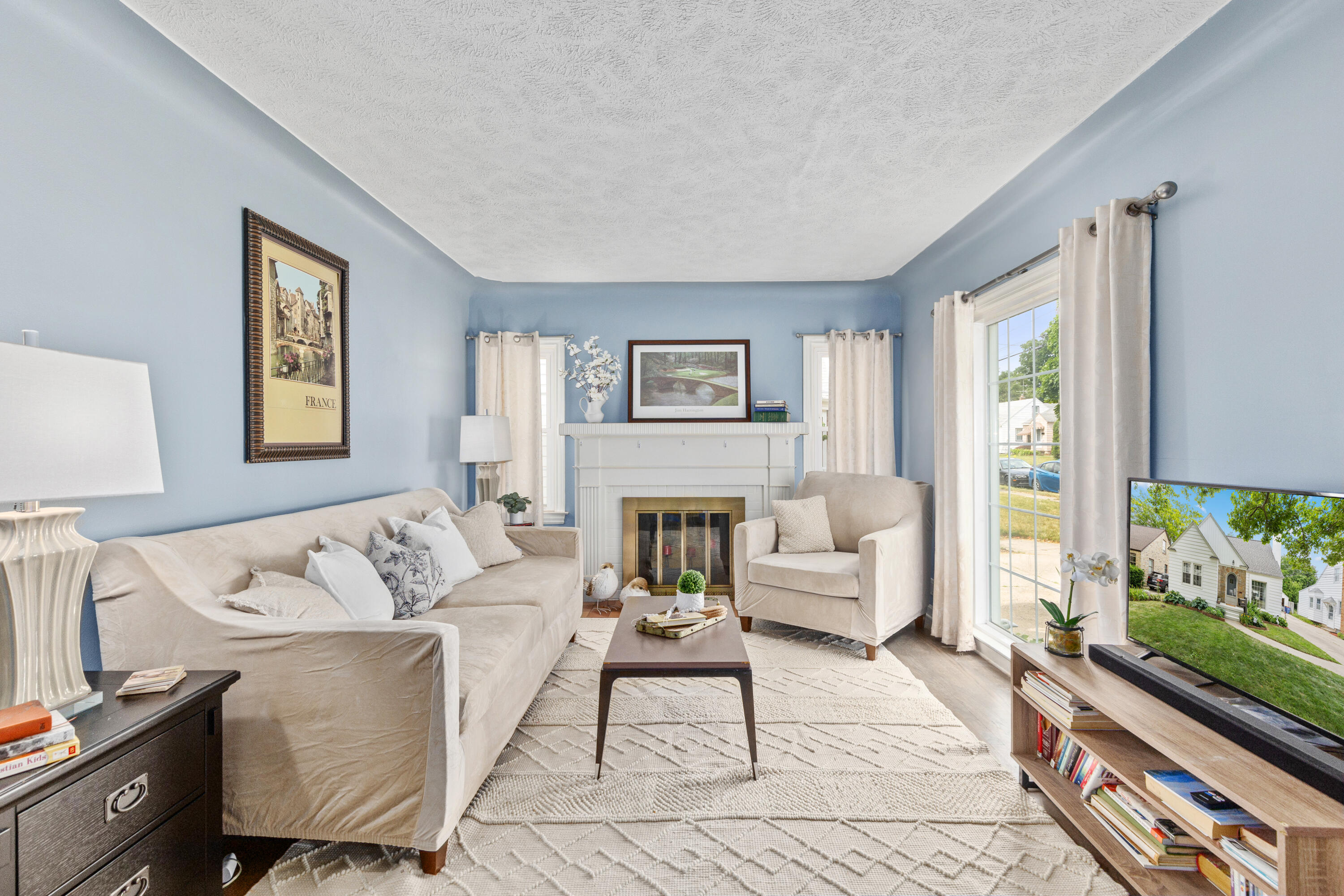 2013 Duiker Avenue NE