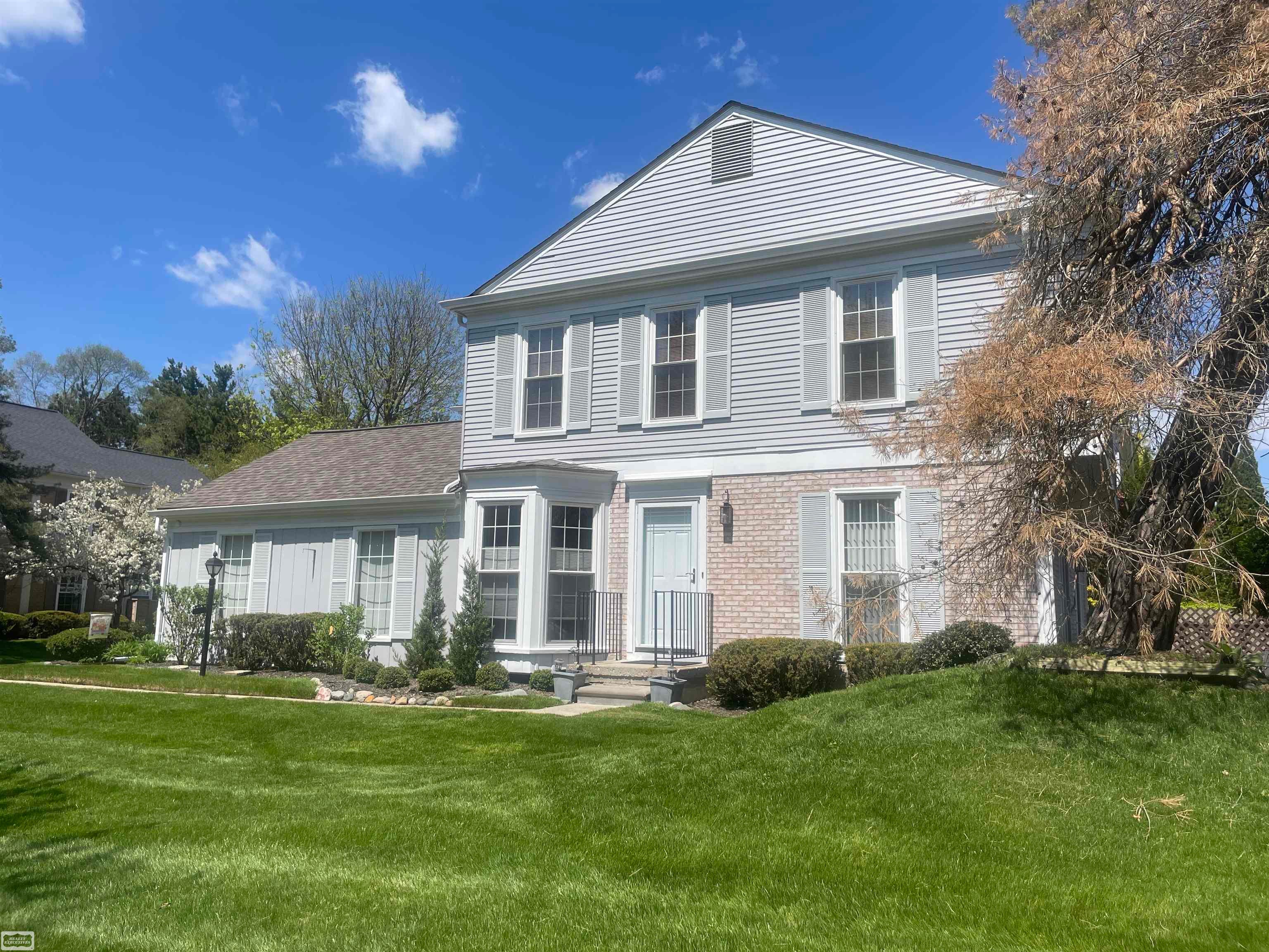 1343 Autumn Lane