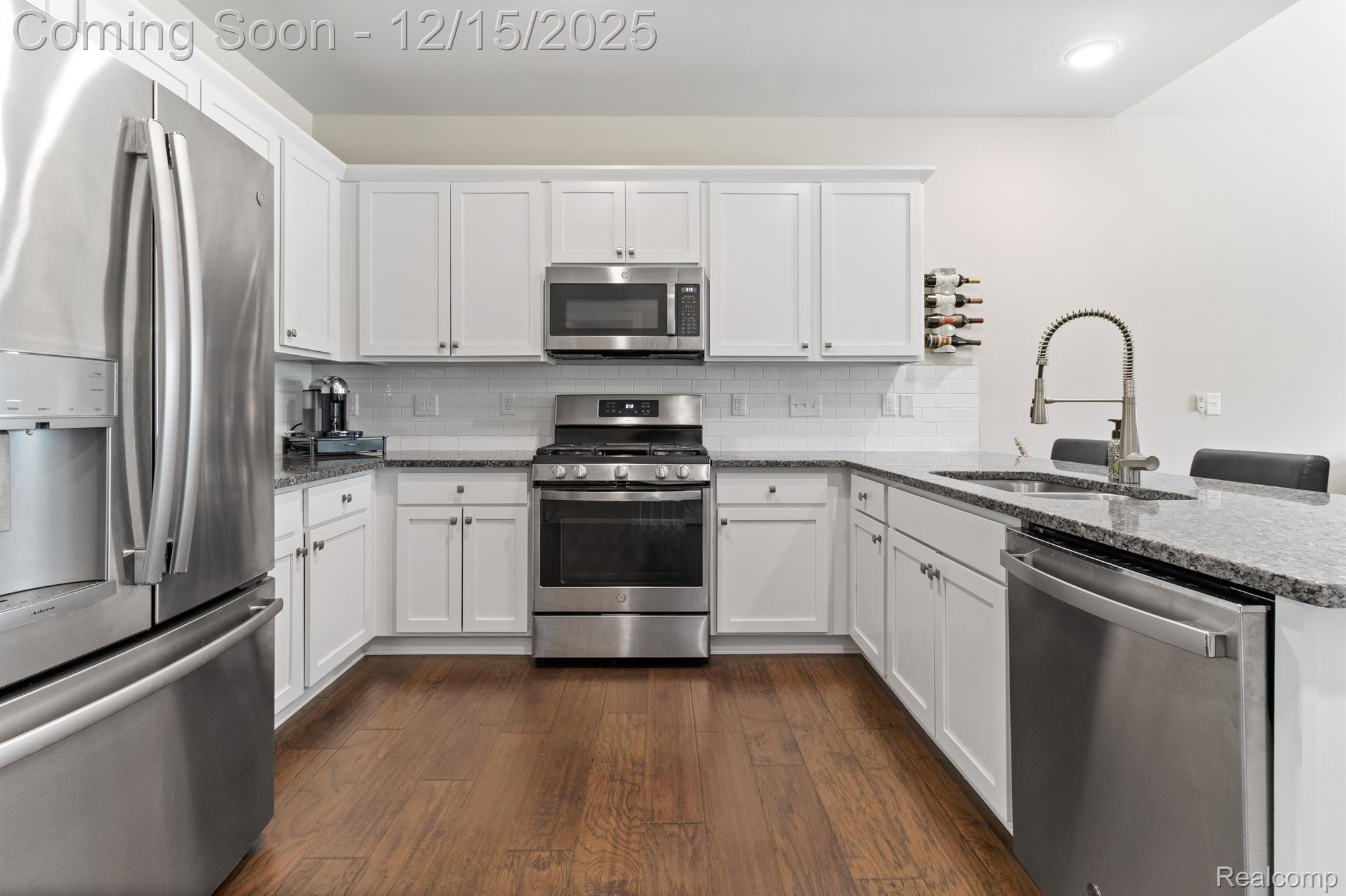 13819 Christina Lane