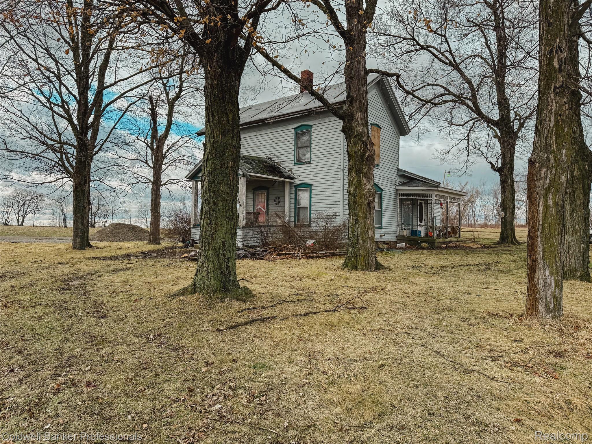 8312 Lahring Road