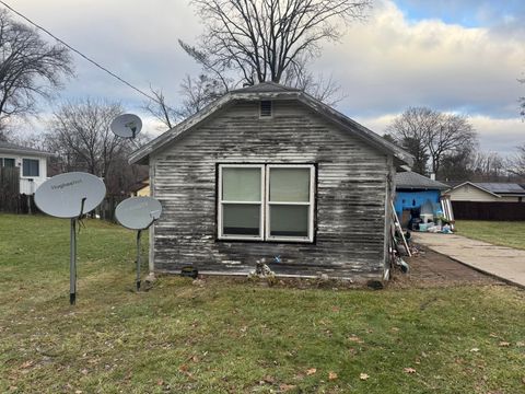 4034 Childs Avenue NW Alpine Township MI 49321