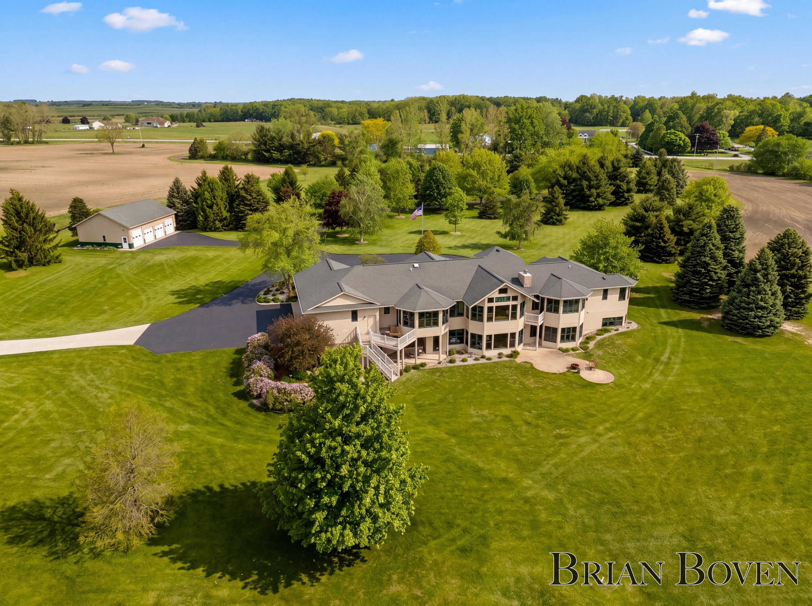 1740 7 Mile Road NW