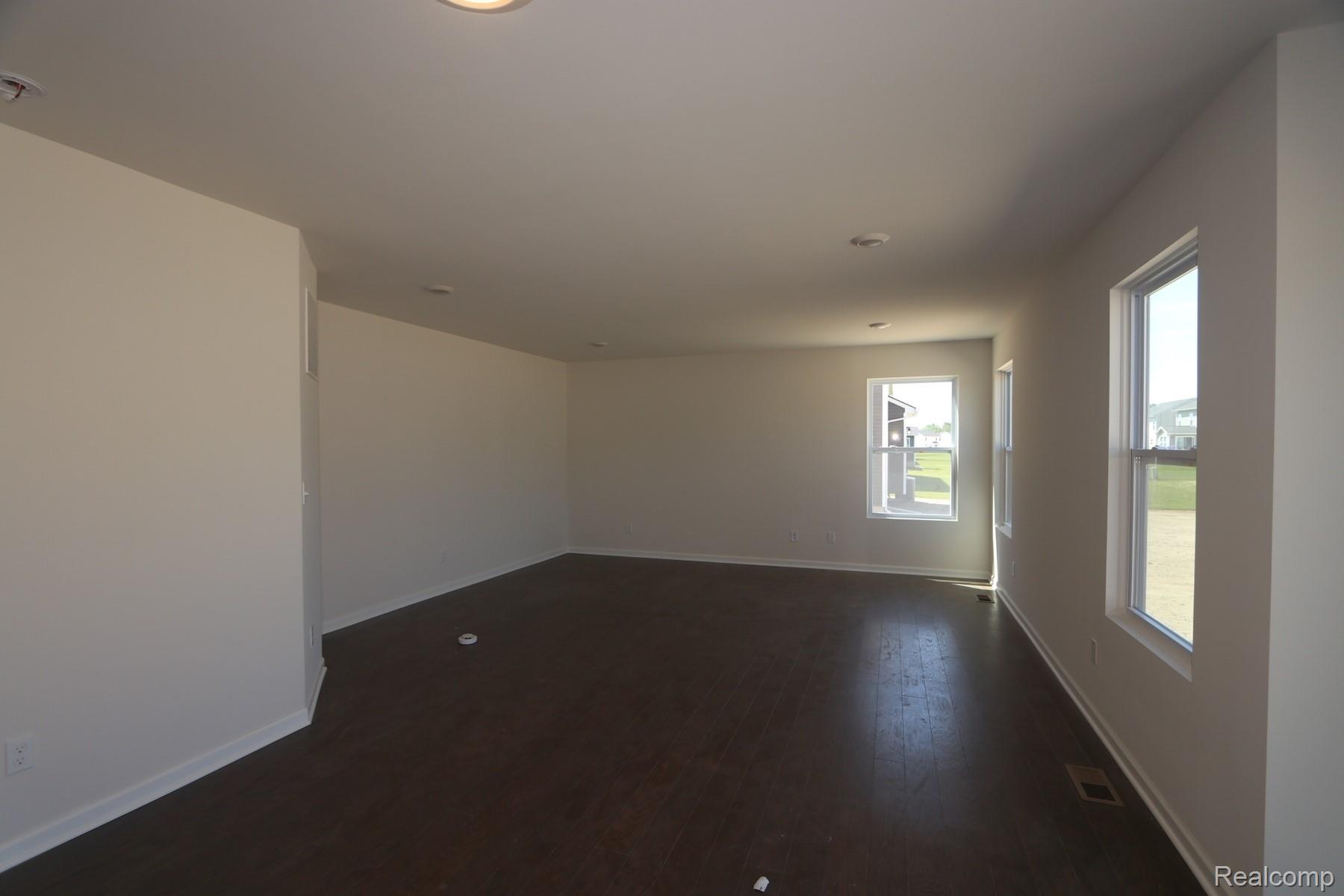 54727 HERON Circle