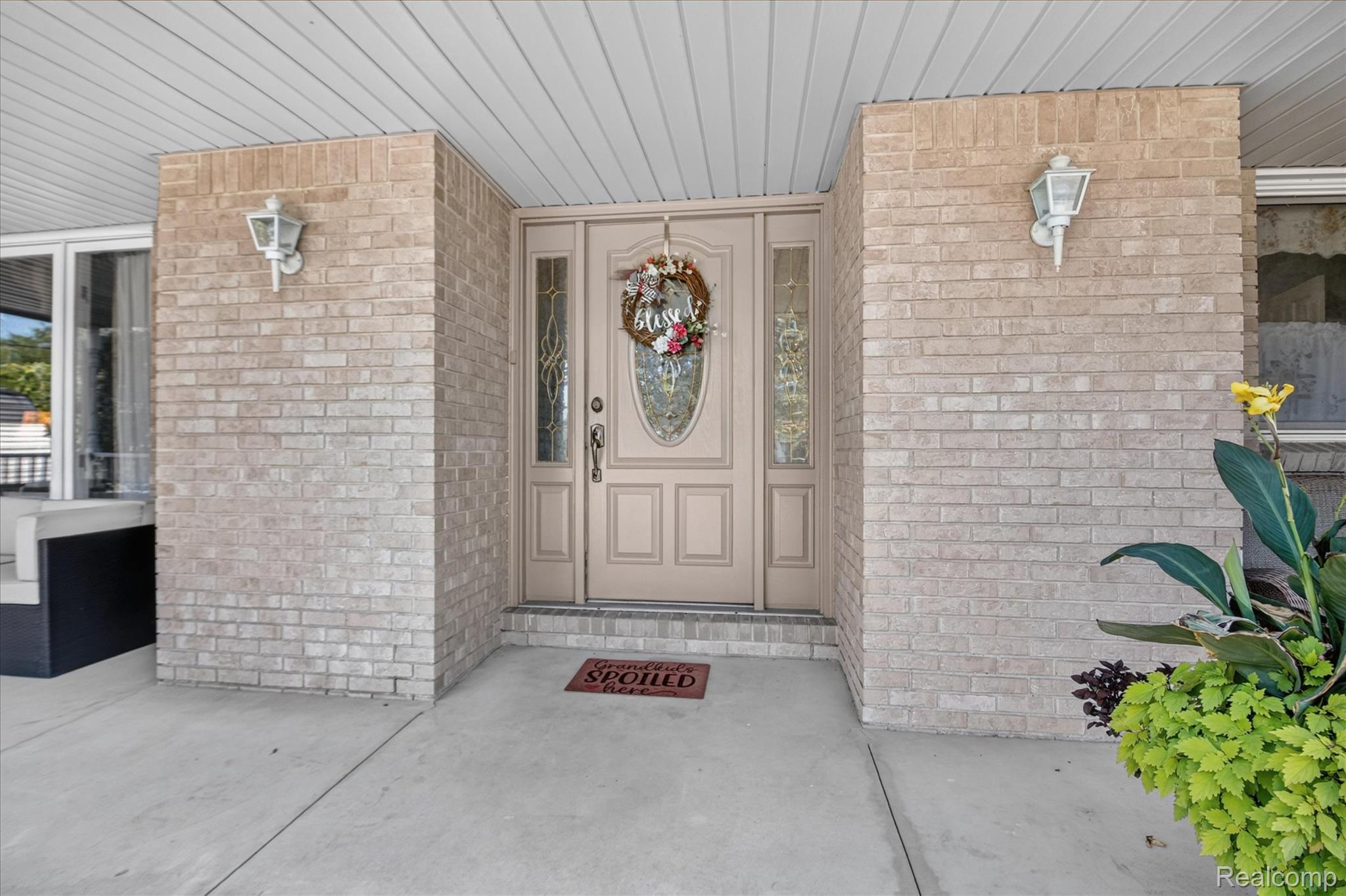 1542 N John Daly Road
