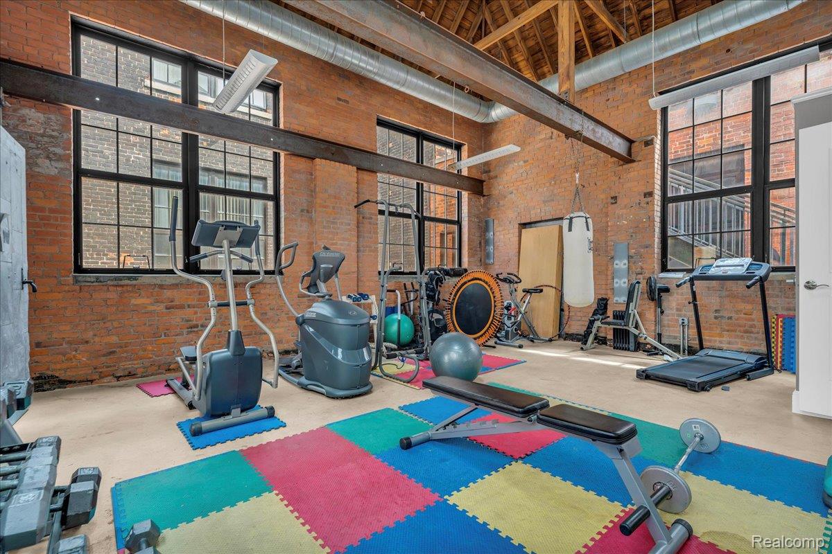 Detroit City, Michigan 48208, United States, 2 Bedrooms Bedrooms, ,1 BathroomBathrooms,Residential,Active,145279