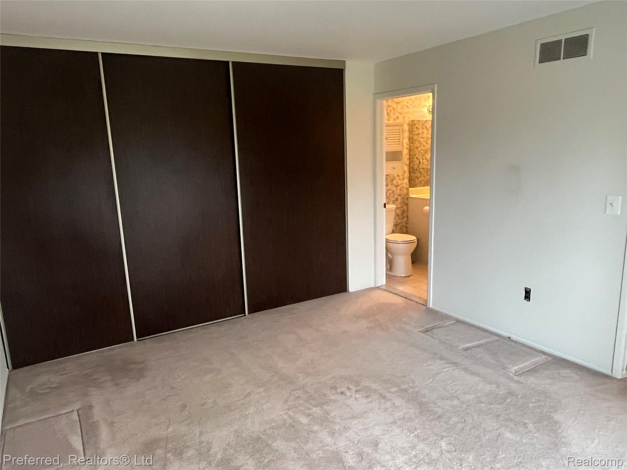 40592 Newport Drive 125