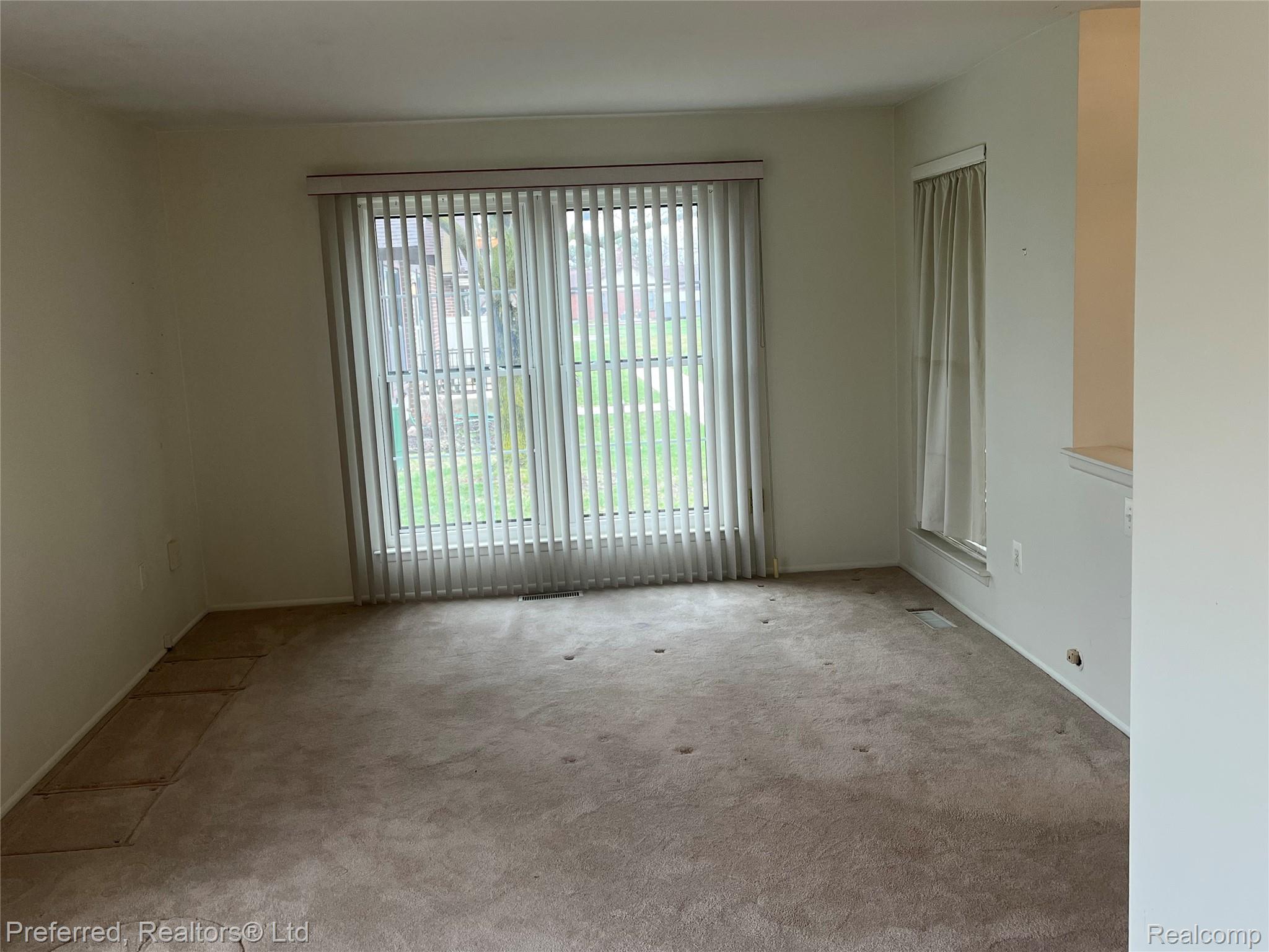 40592 Newport Drive 125