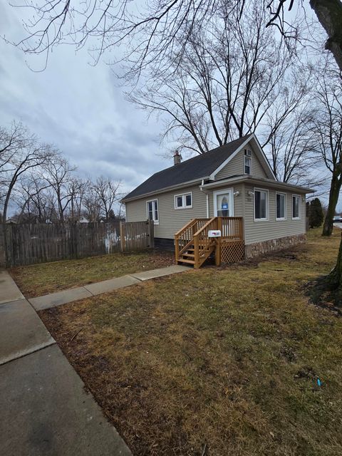 2127 River Drive Lincoln Park City MI 48146