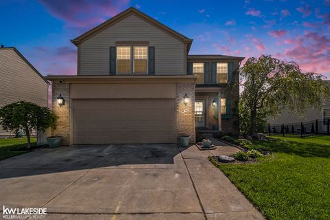 56546 Winding Creek Drive Macomb Township MI 48042