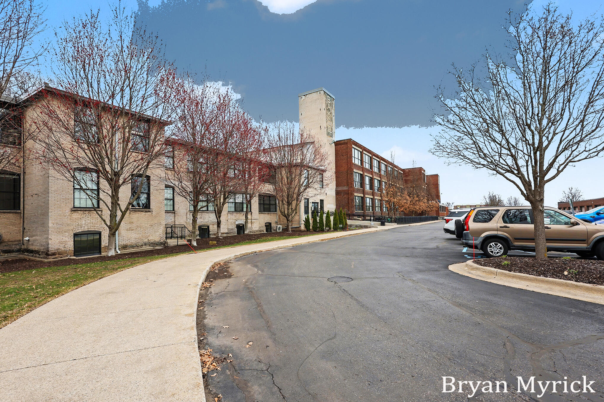533 Columbia Avenue 107