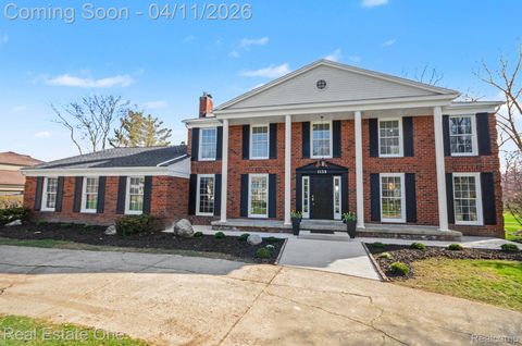 1135 Hickory Hill Drive Rochester Hills City MI 48309