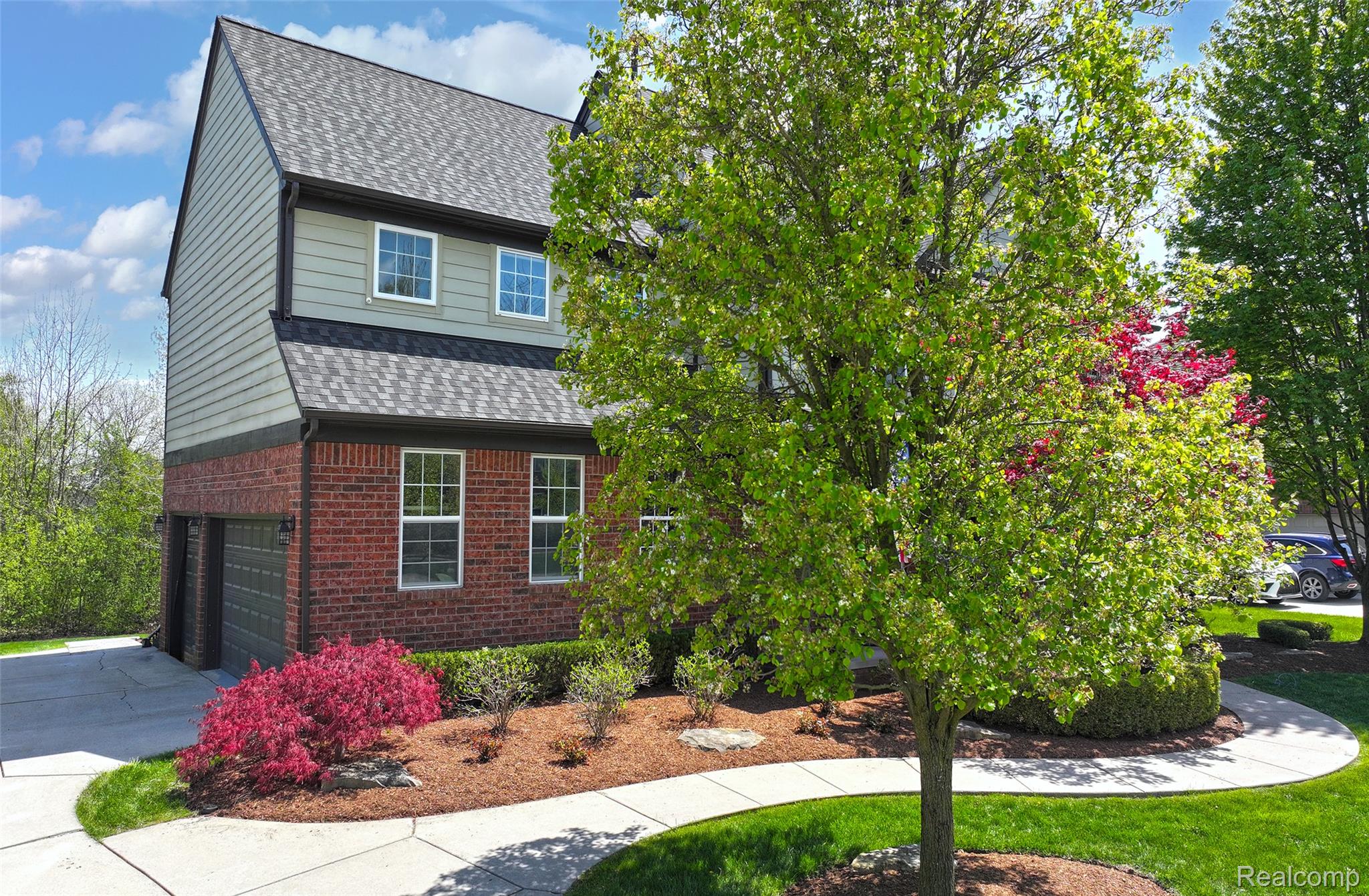 61036 Winterberry Drive