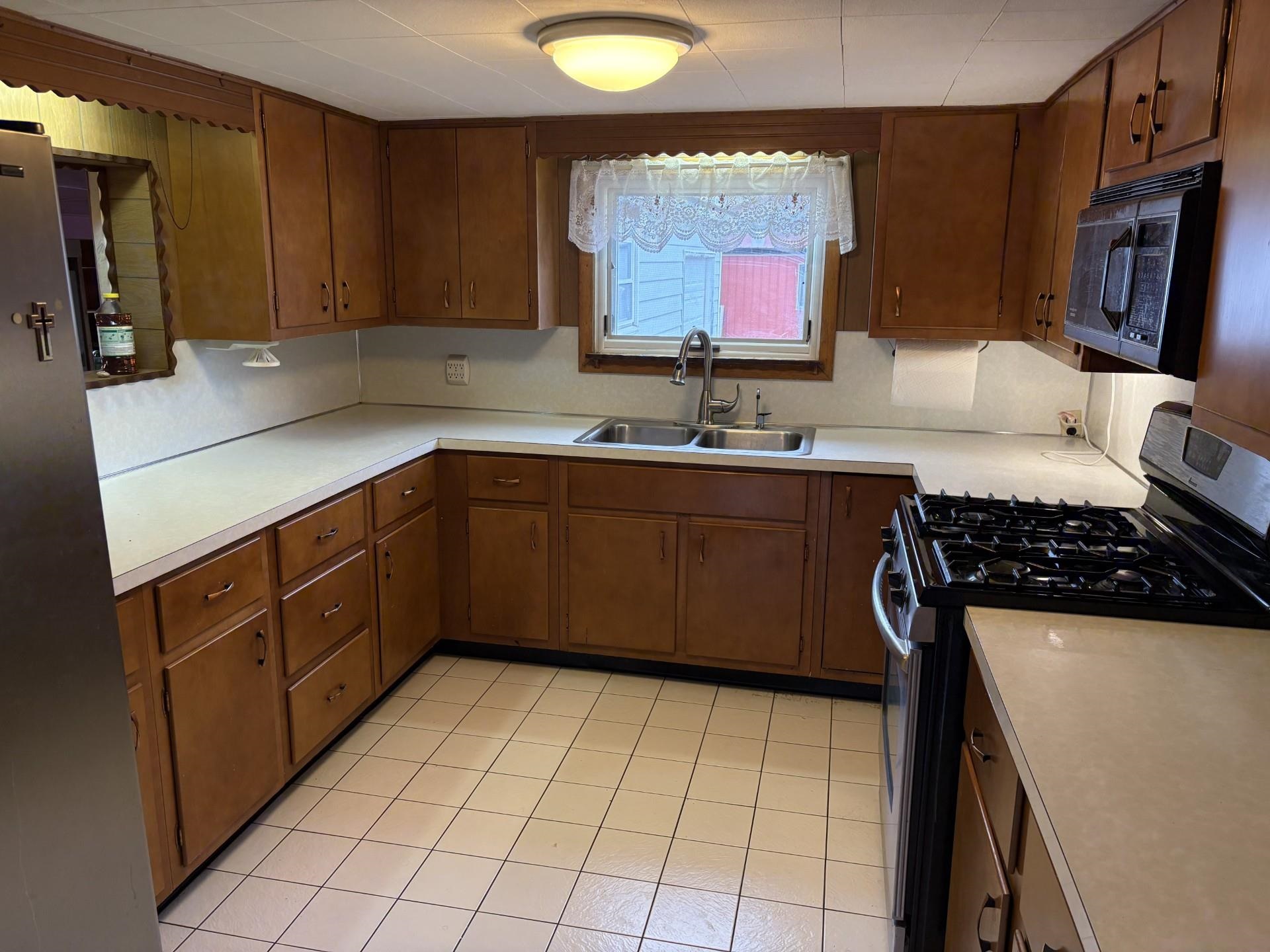 7315 E Pickard Street