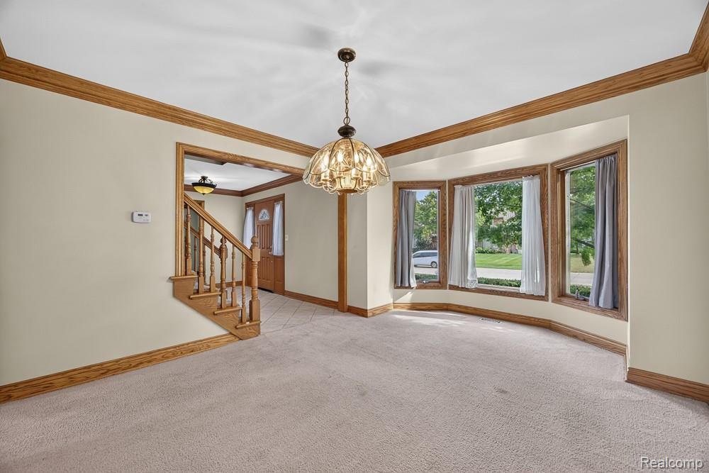 752 ENGLEWOOD Drive