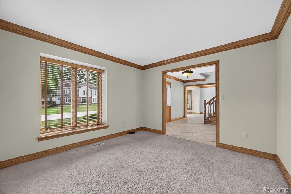 752 ENGLEWOOD Drive