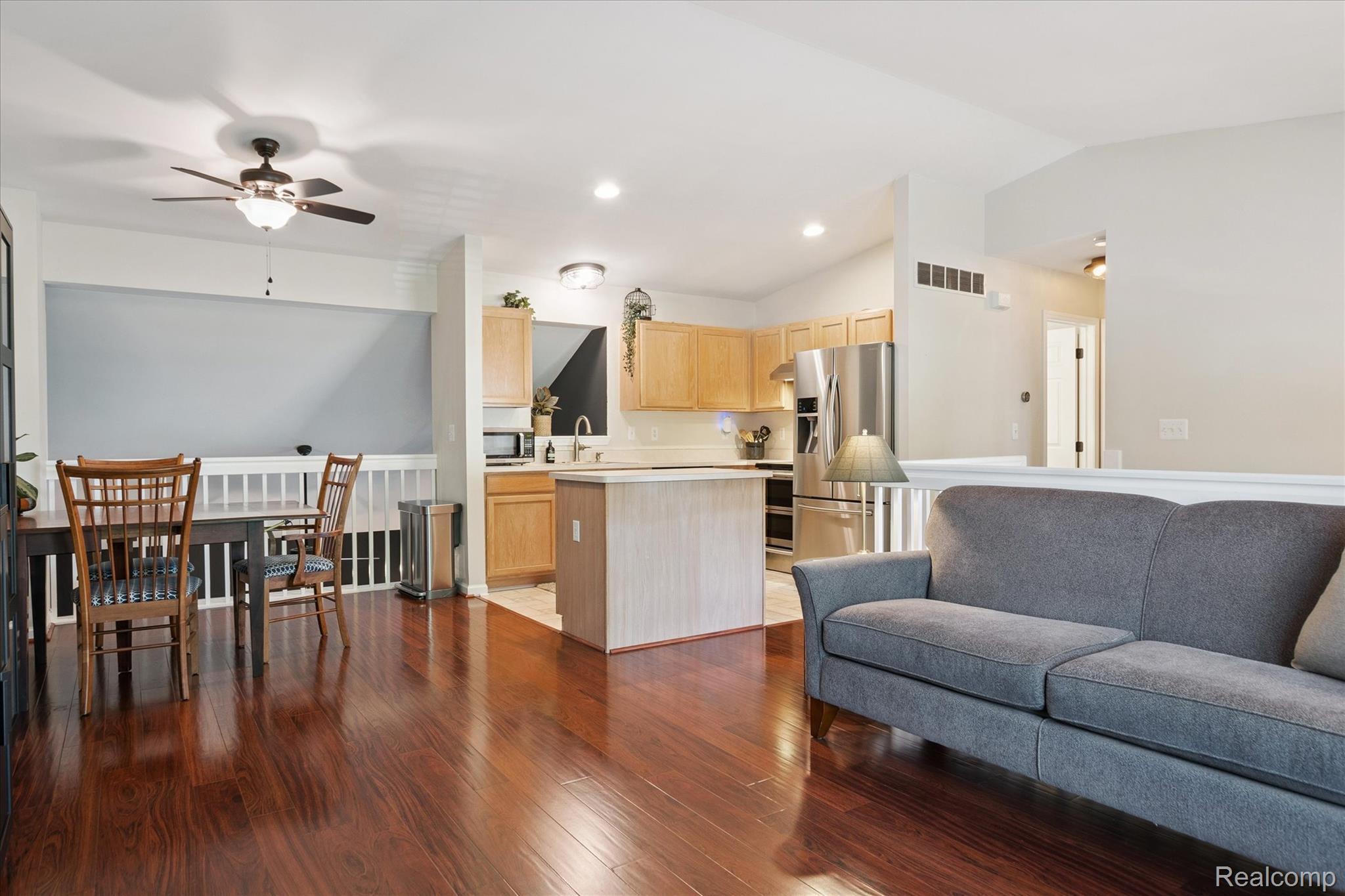 Brownstown Charter Township, Michigan 48183, United States, 3 Bedrooms Bedrooms, ,2 BathroomsBathrooms,Residential,Active,206867