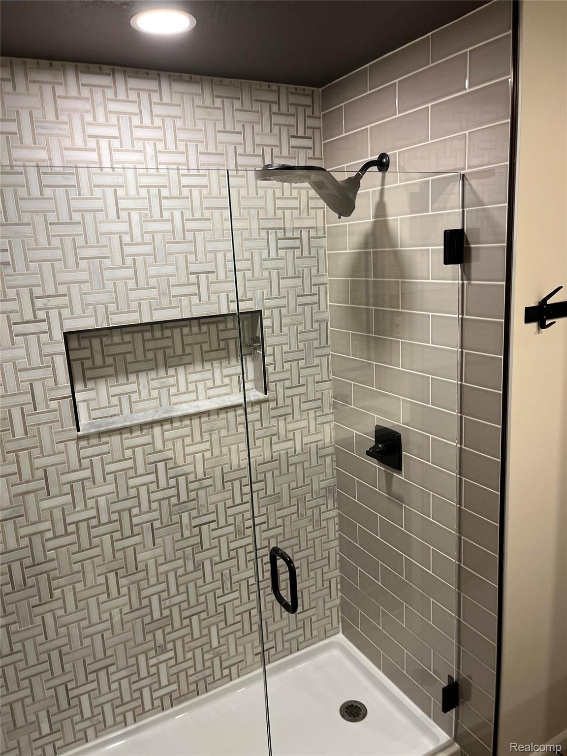 Brownstown Charter Township, Michigan 48183, United States, 3 Bedrooms Bedrooms, ,2 BathroomsBathrooms,Residential,Active,206867