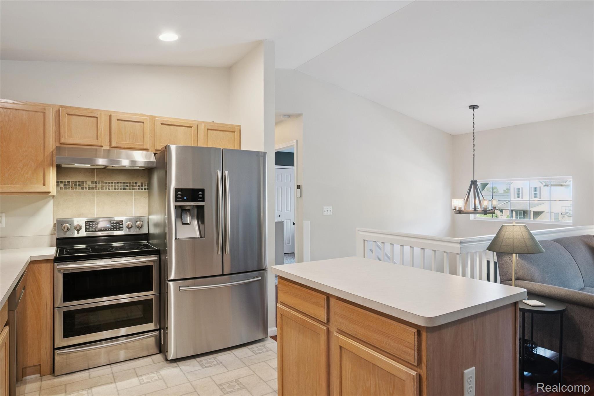 Brownstown Charter Township, Michigan 48183, United States, 3 Bedrooms Bedrooms, ,2 BathroomsBathrooms,Residential,Active,206867