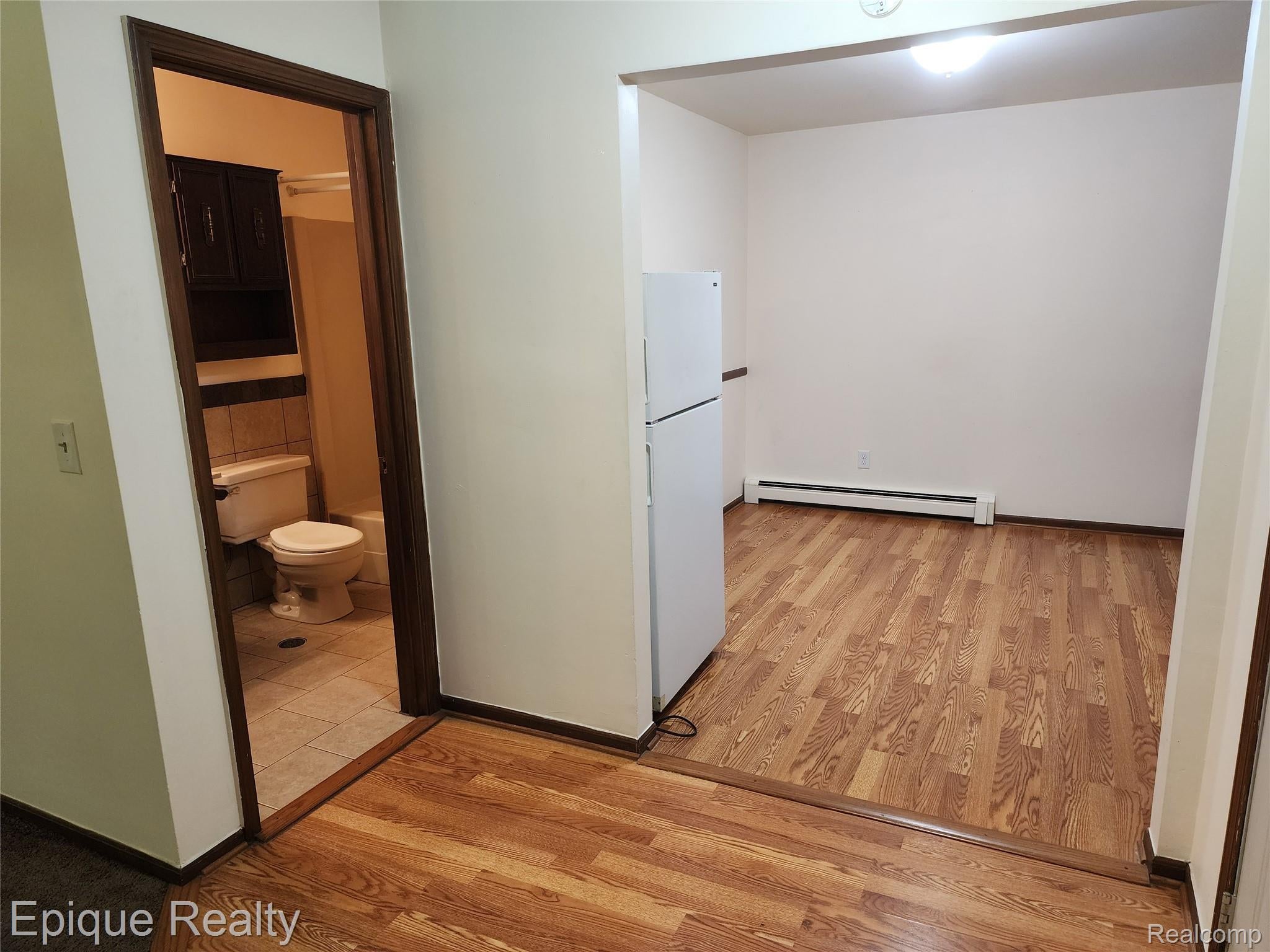 5637 Lapeer Road 5637