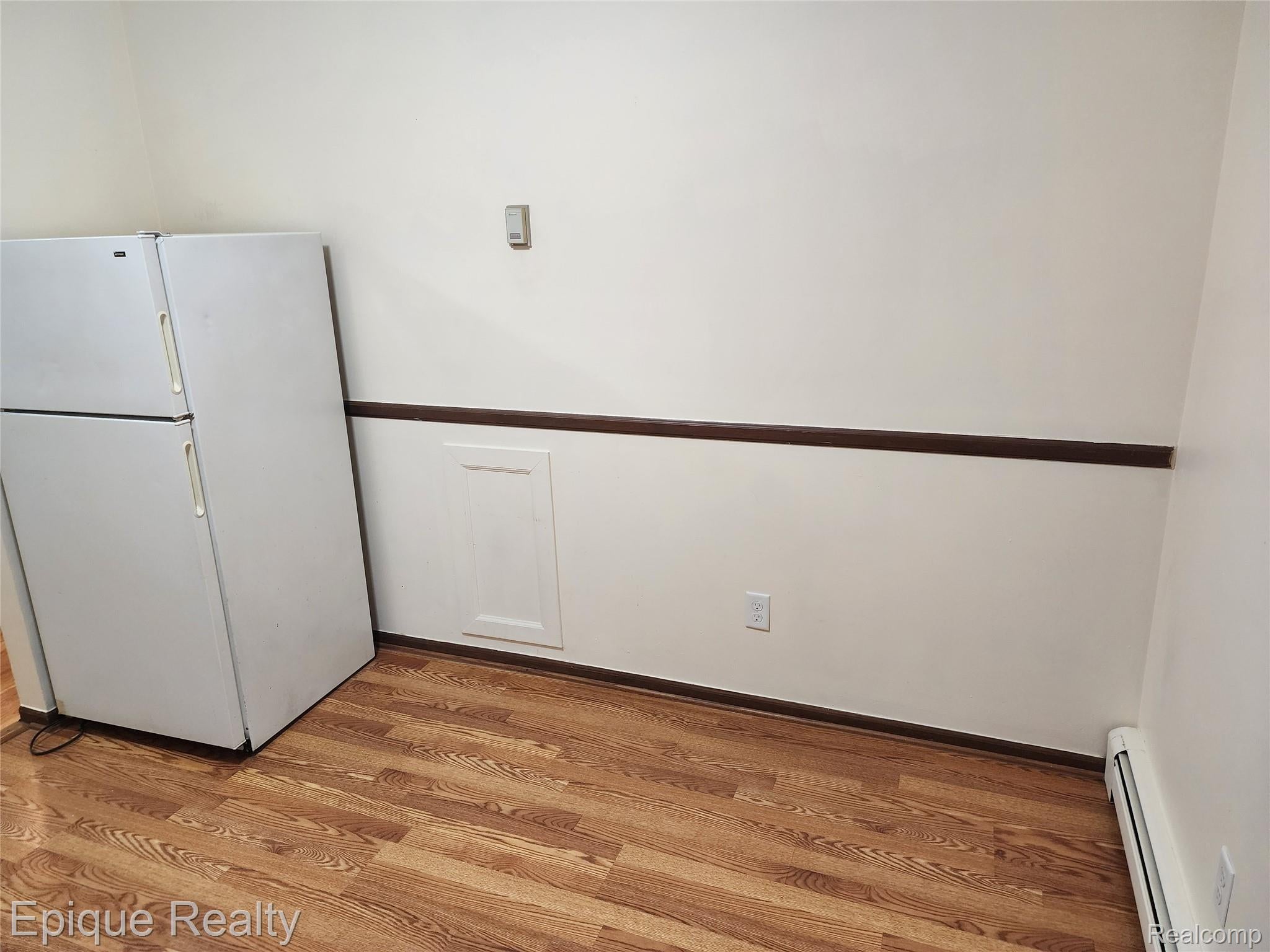 5637 Lapeer Road 5637