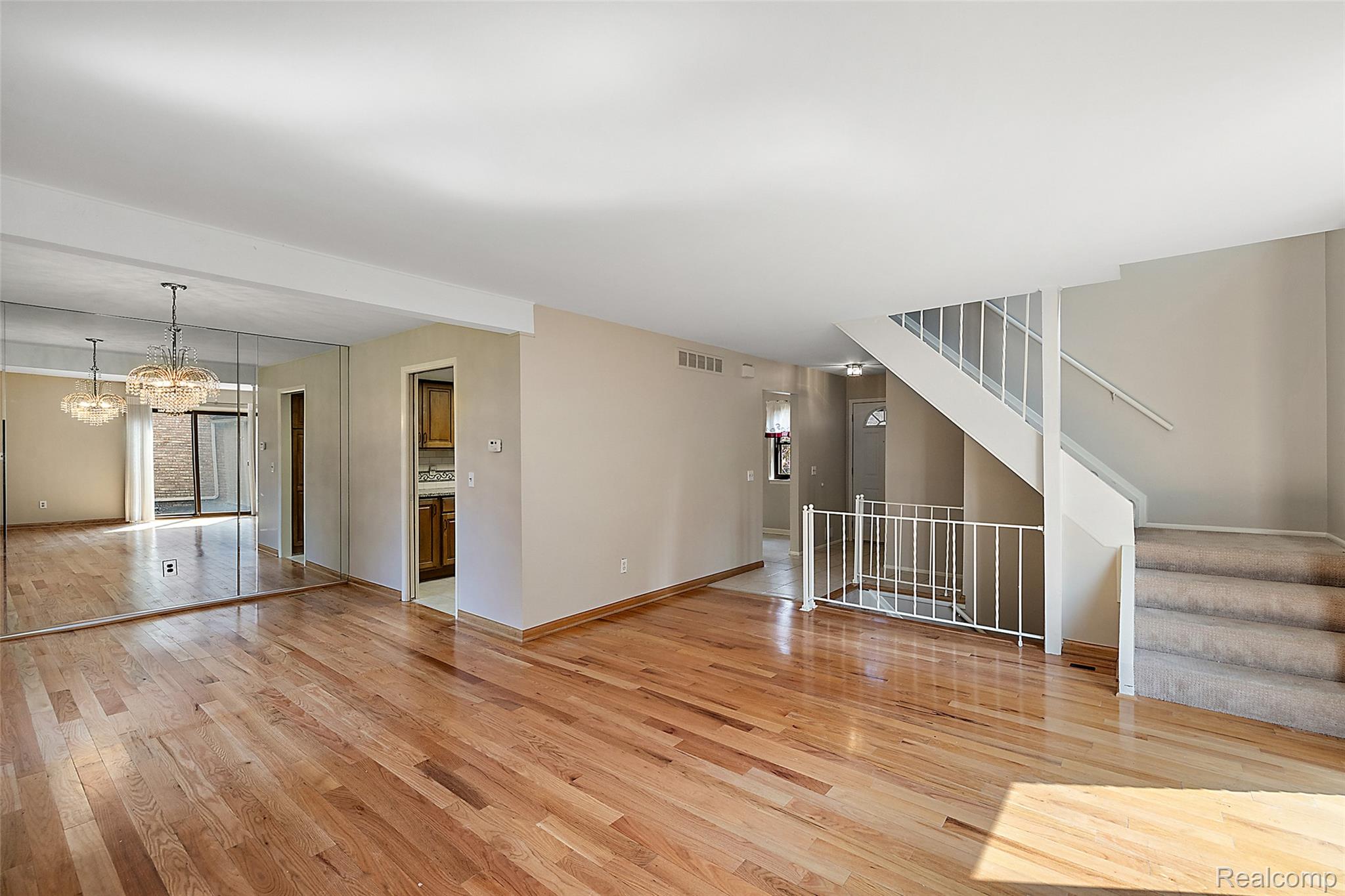 2905 Moon Lake Drive