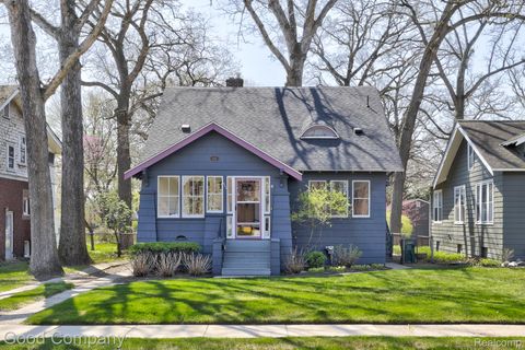 923 W 11 Mile Road Royal Oak City MI 48067