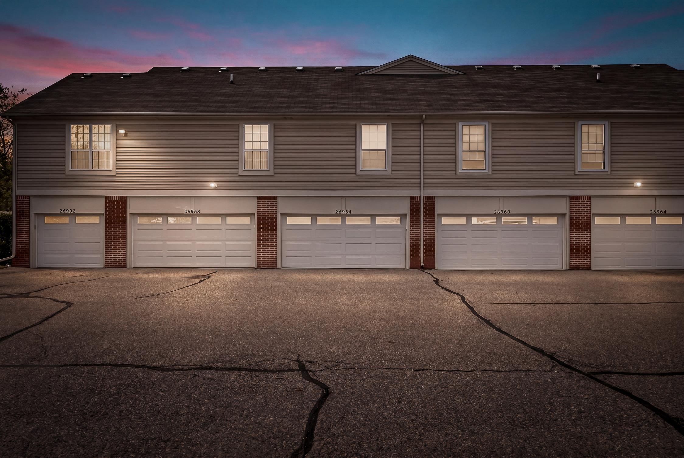 26984 Carrington Place 045