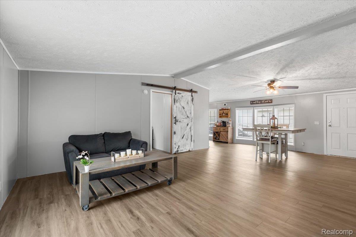 Auburn Hills City, Michigan 48326, United States, 3 Bedrooms Bedrooms, ,2 BathroomsBathrooms,Residential,Active,136519