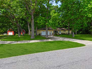 28902 Yaw Street Silver Creek Township MI 49047