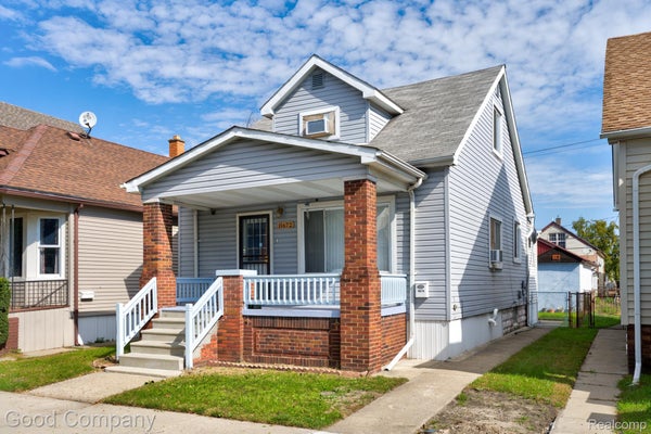 11672 GALLAGHER ST, HAMTRAMCK, MI 48212 - Image fb1813a6f71cd3ebae1c221ff2a0bc90/2358558990