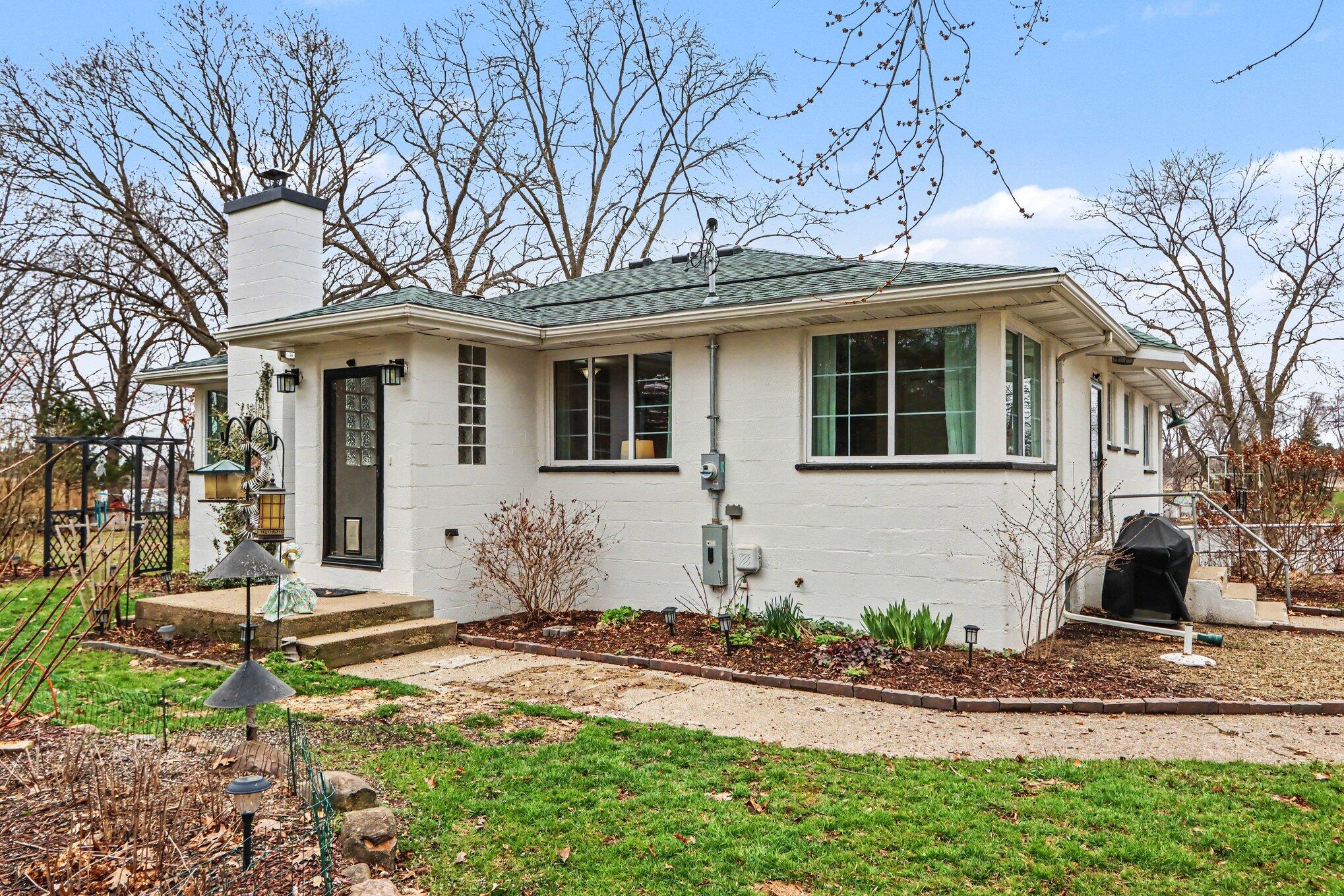 58864 River Heights Drive
