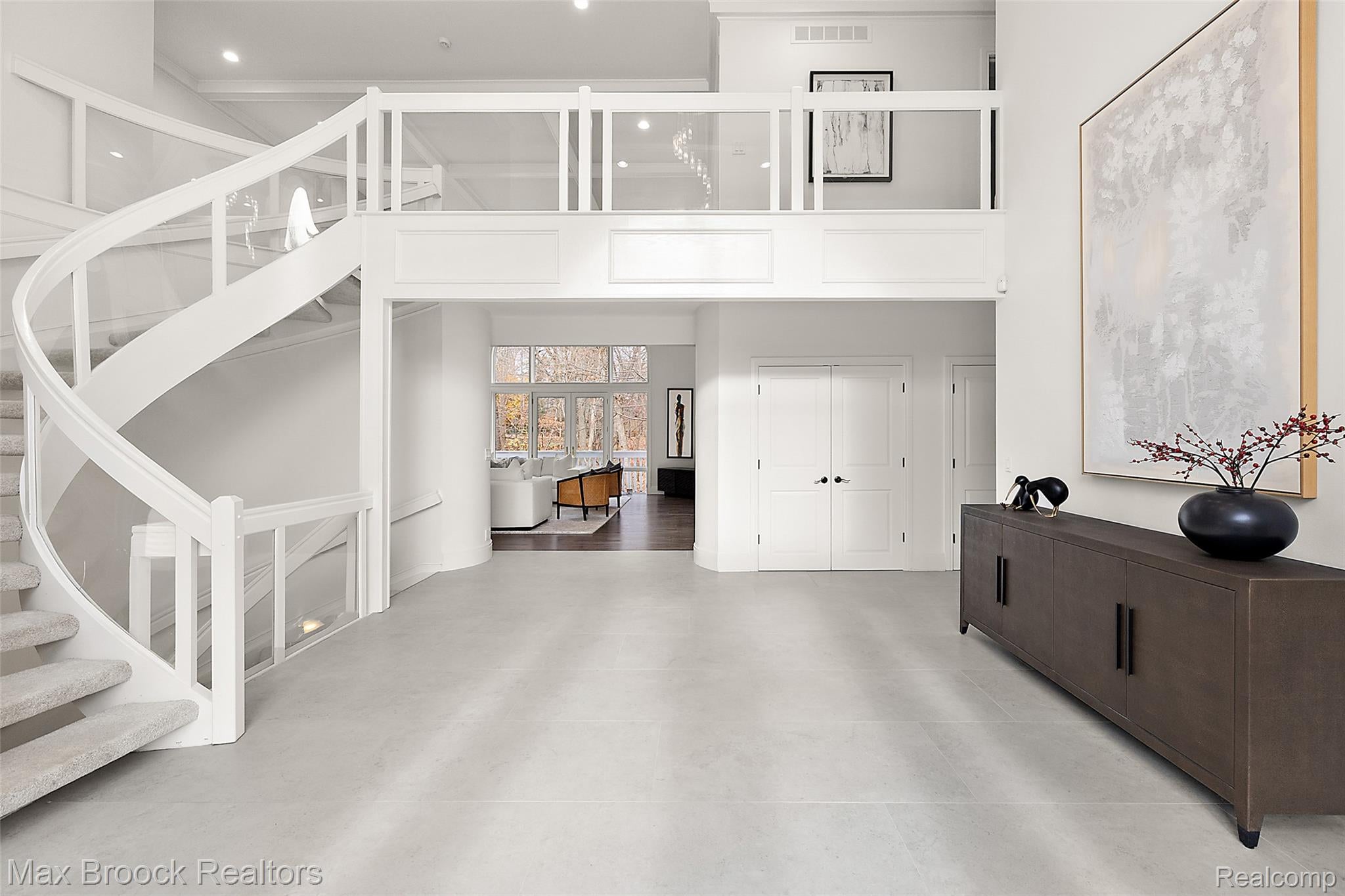 7515 Hiddenbrook Lane