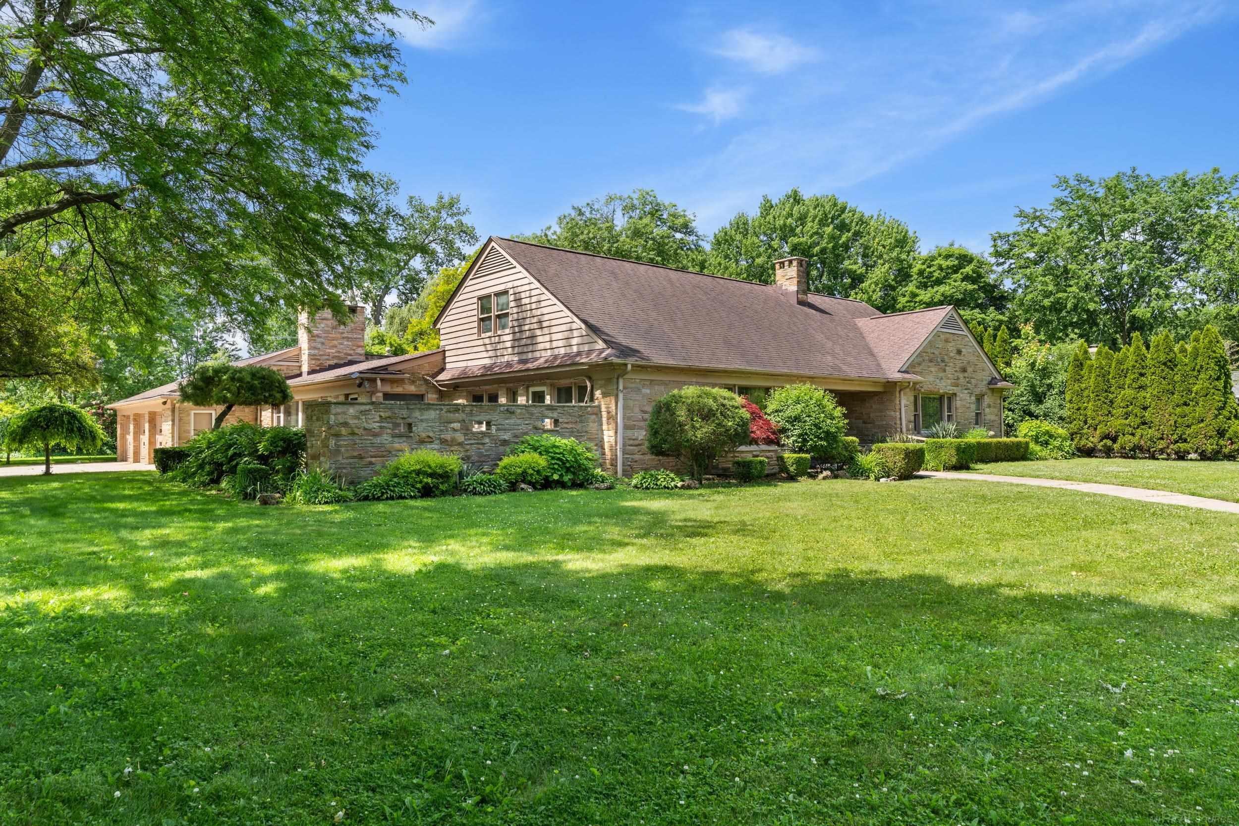 1427 Sunningdale Drive