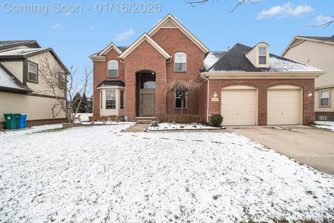 829 Grandview Drive Commerce Charter Township MI 48390