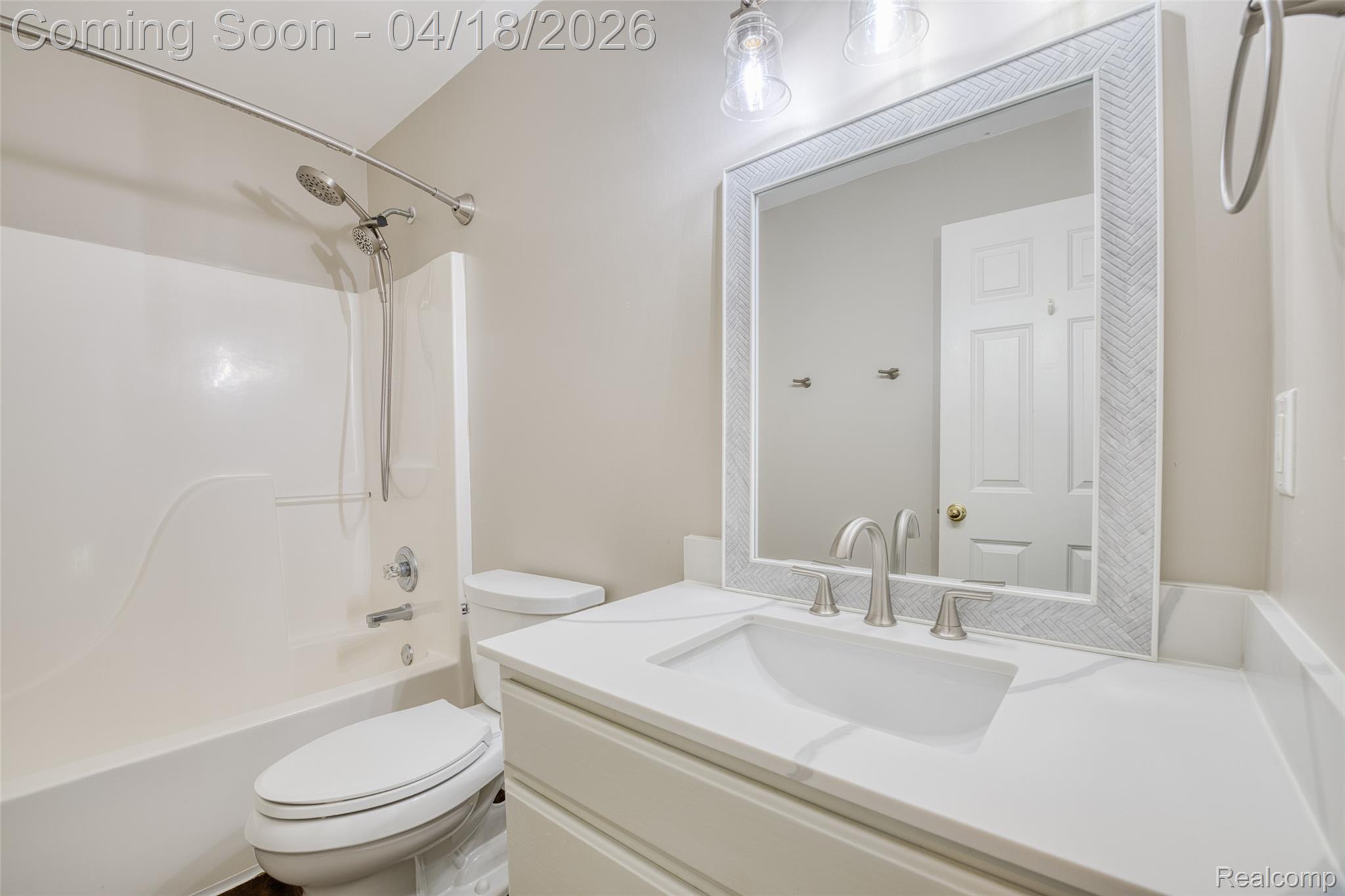 3249 Mackenzie Court