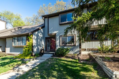 568 FOXBORO Square 59 Brighton City Livingston MI 48116