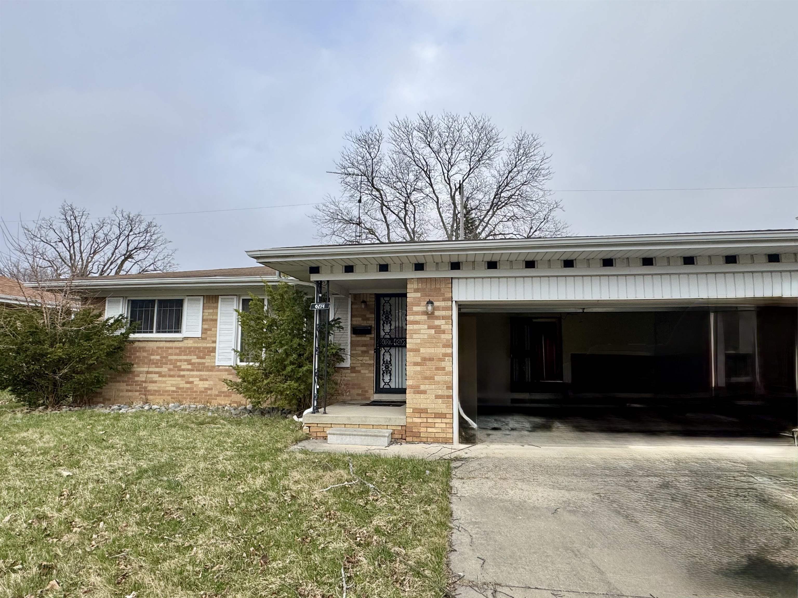 6714 Parkbelt Drive
