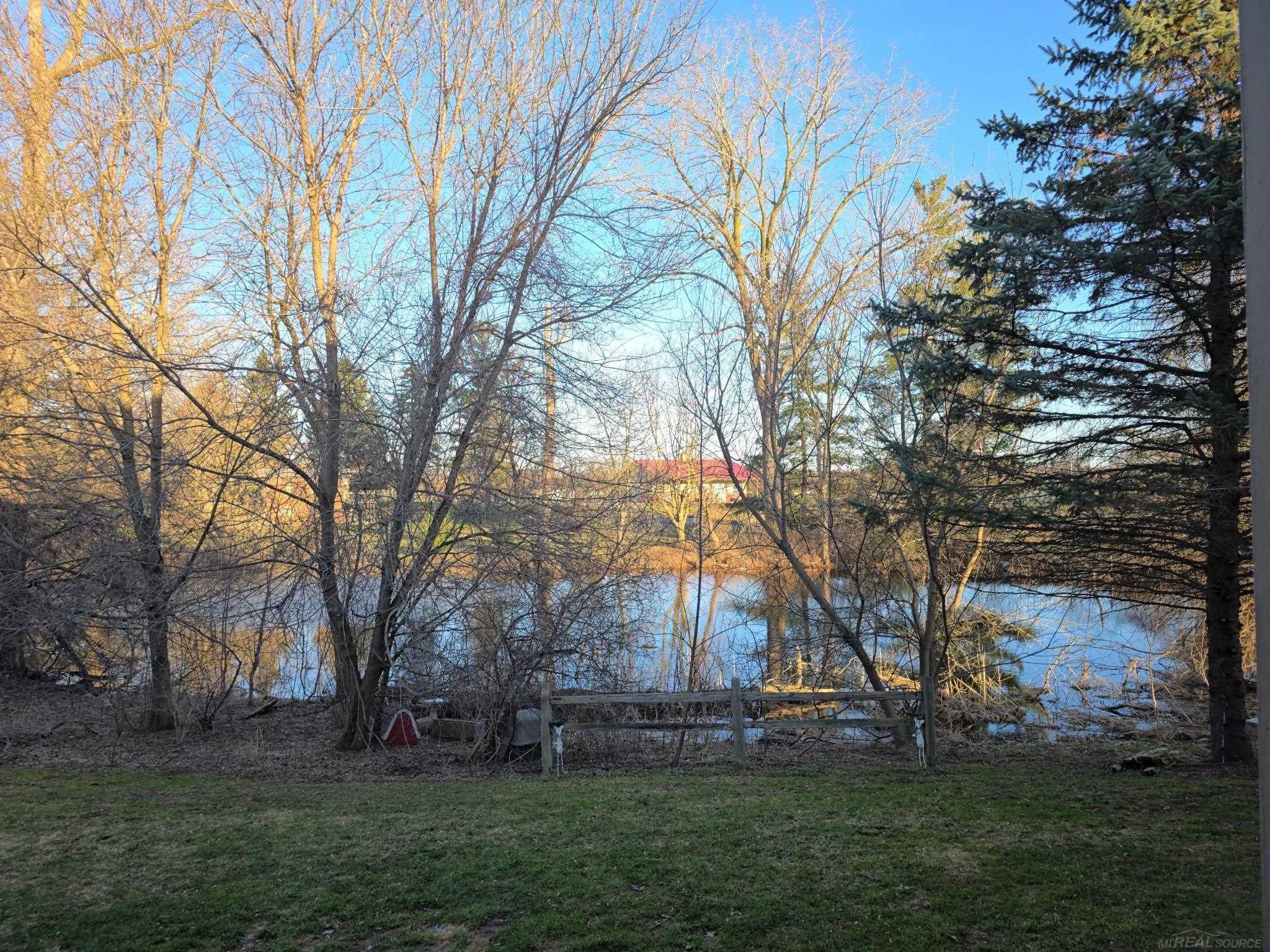 2911 Seymour Lake Road